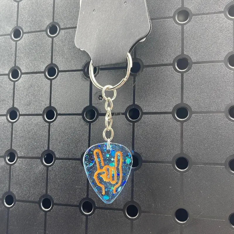 Guitar Pick Keychain, Durable Metal Holder, Portable Accessory for Guitar Players