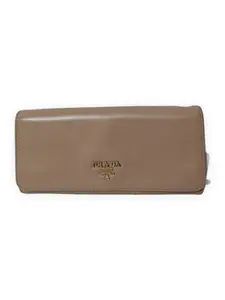 Pre-owned PRADA Smooth calfskin leather Small Leather Goods Continental Wallet Beige/tan Very Good S014260415009