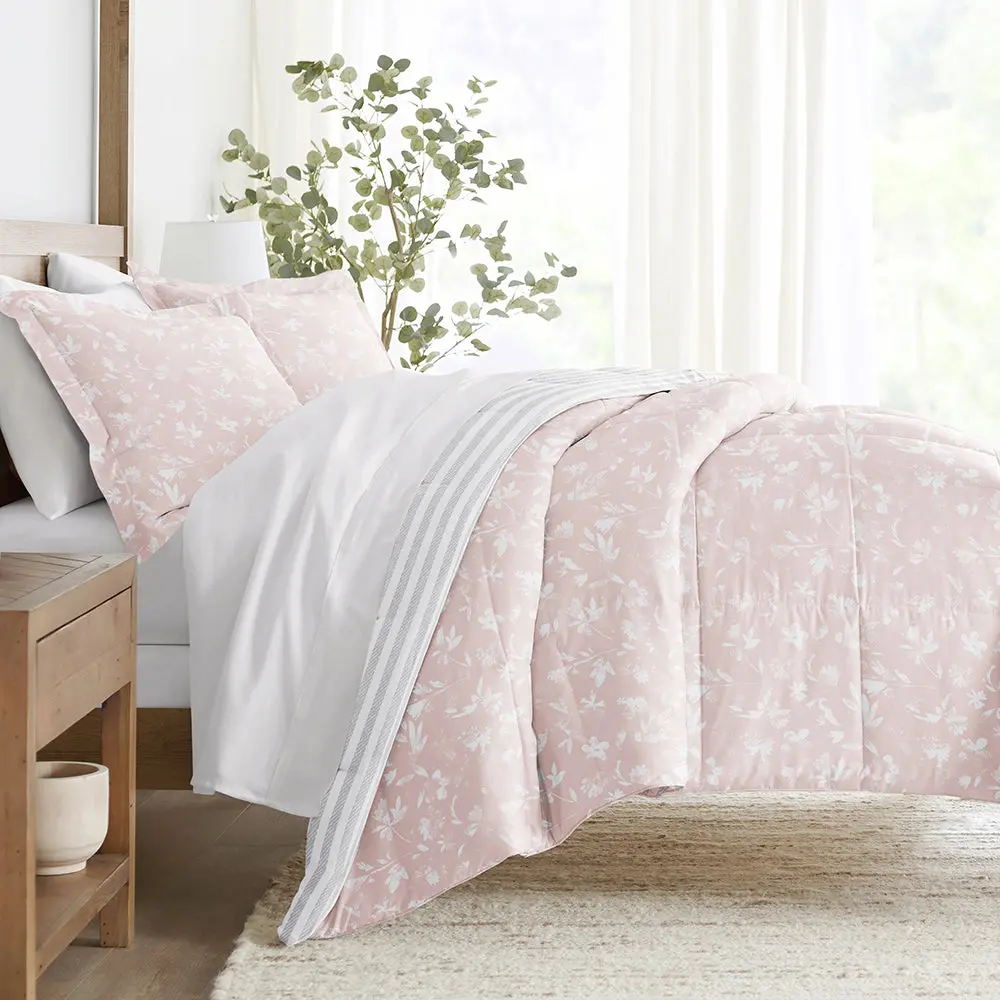 Pressed Flowers Reversible Down-Alternative Comforter Set Pressed Flowers Reversible Down-Alternative Comforter Set