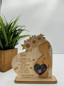 Baby Scan Gift for Mom to Be, Baby Bump Sign, Mom to Be, Pregnant Mom, Gift for Mom, Mothers Day,Mothers Day Gift, handmade , wood, frame , picture, baby, ultrasound ,engraved, craft,