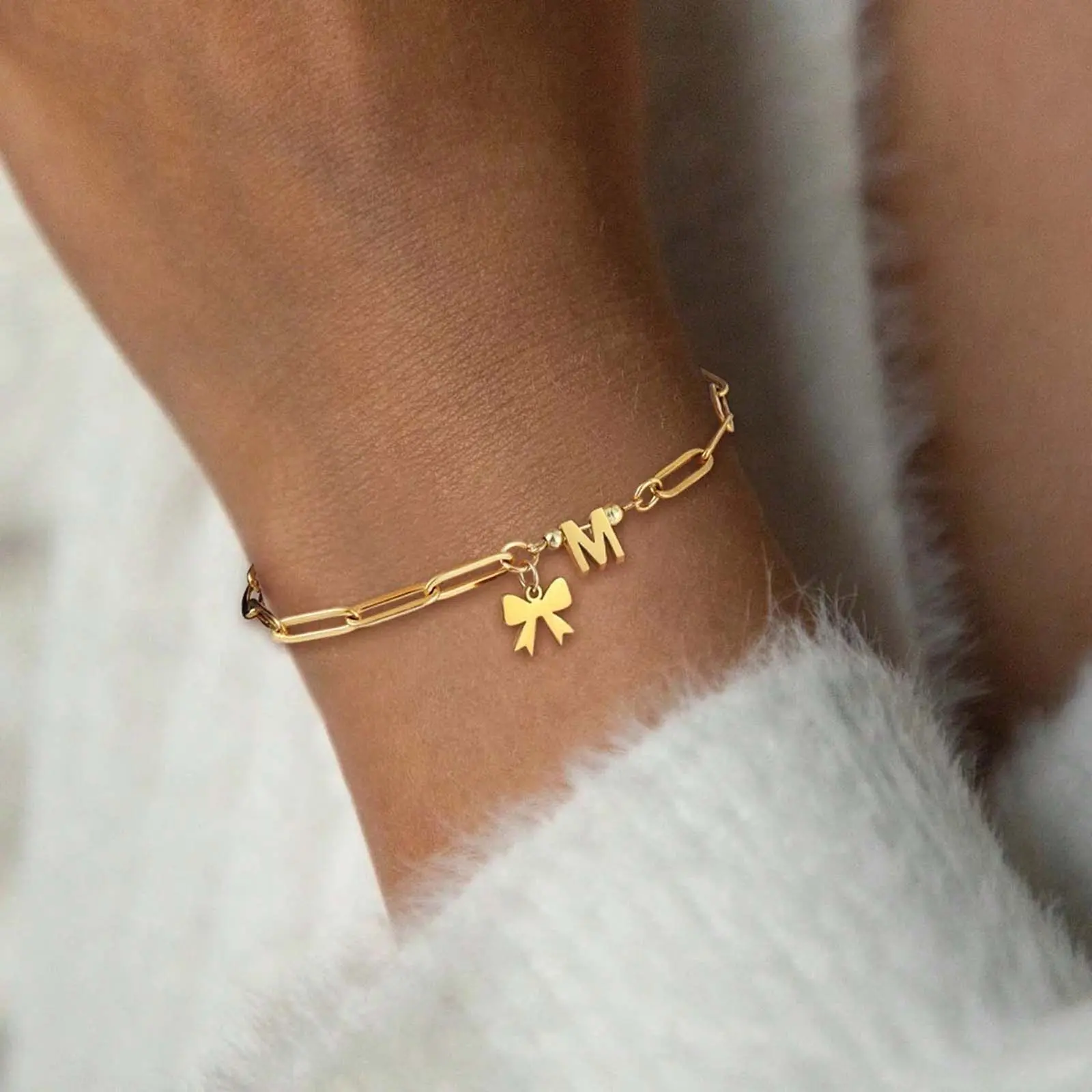 Girls' 26-Letter Bow Stainless Steel Paperclip Customized Bracelet - Exquisite Trendy Initial Charm Unisex Jewelry, Bracelets for Women Suitable for Daily Wear