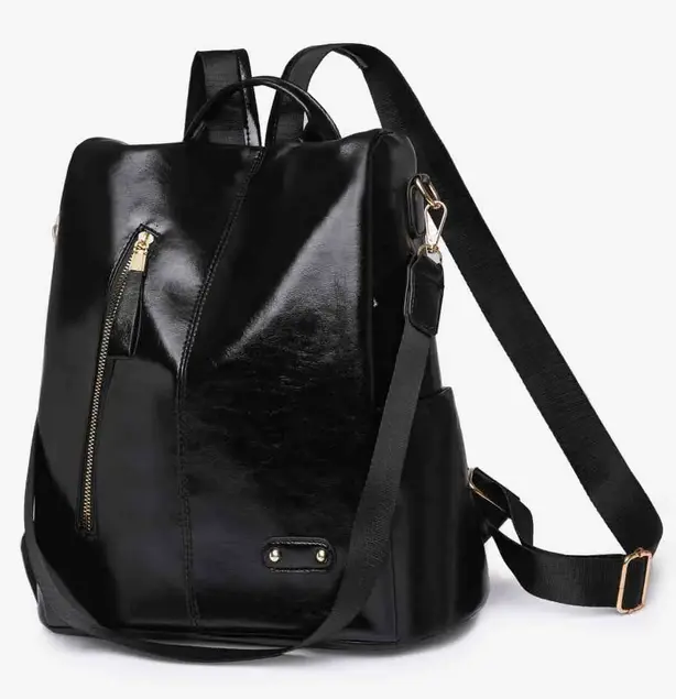 Roxy Vegan Leather Shoulder Bag - Quilted Design with Chain Strap & Gold-Tone Turn-Lock Closure - Trendy & Polished Look