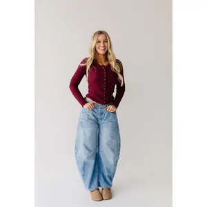FREE PEOPLE GOOD LUCK MID RISE BARREL JEAN IN ULTRA LIGHT FREE PEOPLE GOOD LUCK MID RISE BARREL JEAN IN ULTRA LIGHT