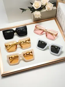 Women's Plastic Square Full Frame Chain Leg Glasses, High-End Fashion Simple Casual Decoration, Style Party Wear