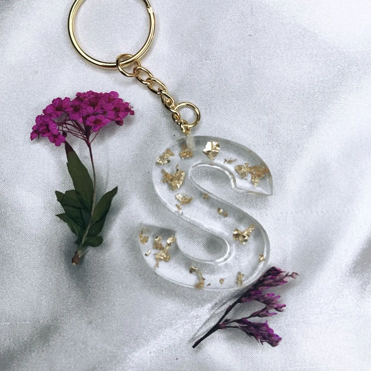 Handmade Resin Keychain - Non Toxic Resin - Customized Keychain