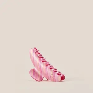 Kopari Pink Hair Claw Clip