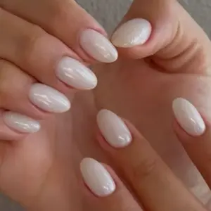 24 Piece Pure Color Short Nail Tips Set, Easy Stick-On Jelly Glue, Simple Style, Daily Home Beauty Decoration for Women