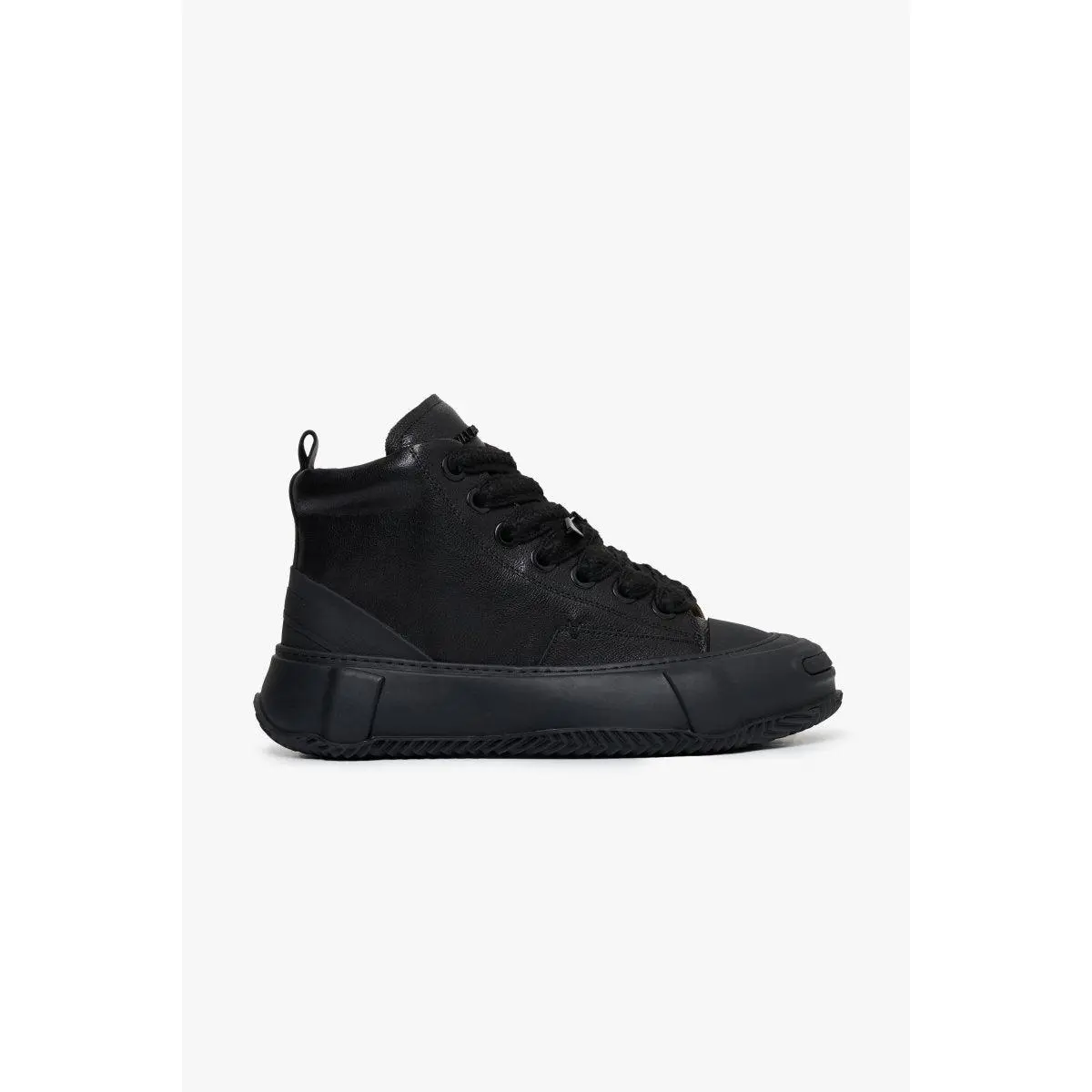 Men's Mid-Top Calfskin Leather Sneaker, Lace-up Athletic Trainer with Padded Collar for Comfortable Walking, Walking Shoes, Footwear, Casual Trainers, Closed, Minimalist, Male, Calf Skin, Tumble Grain, V Stitch, Designed In The Netherlands, Sports Shoes,,
