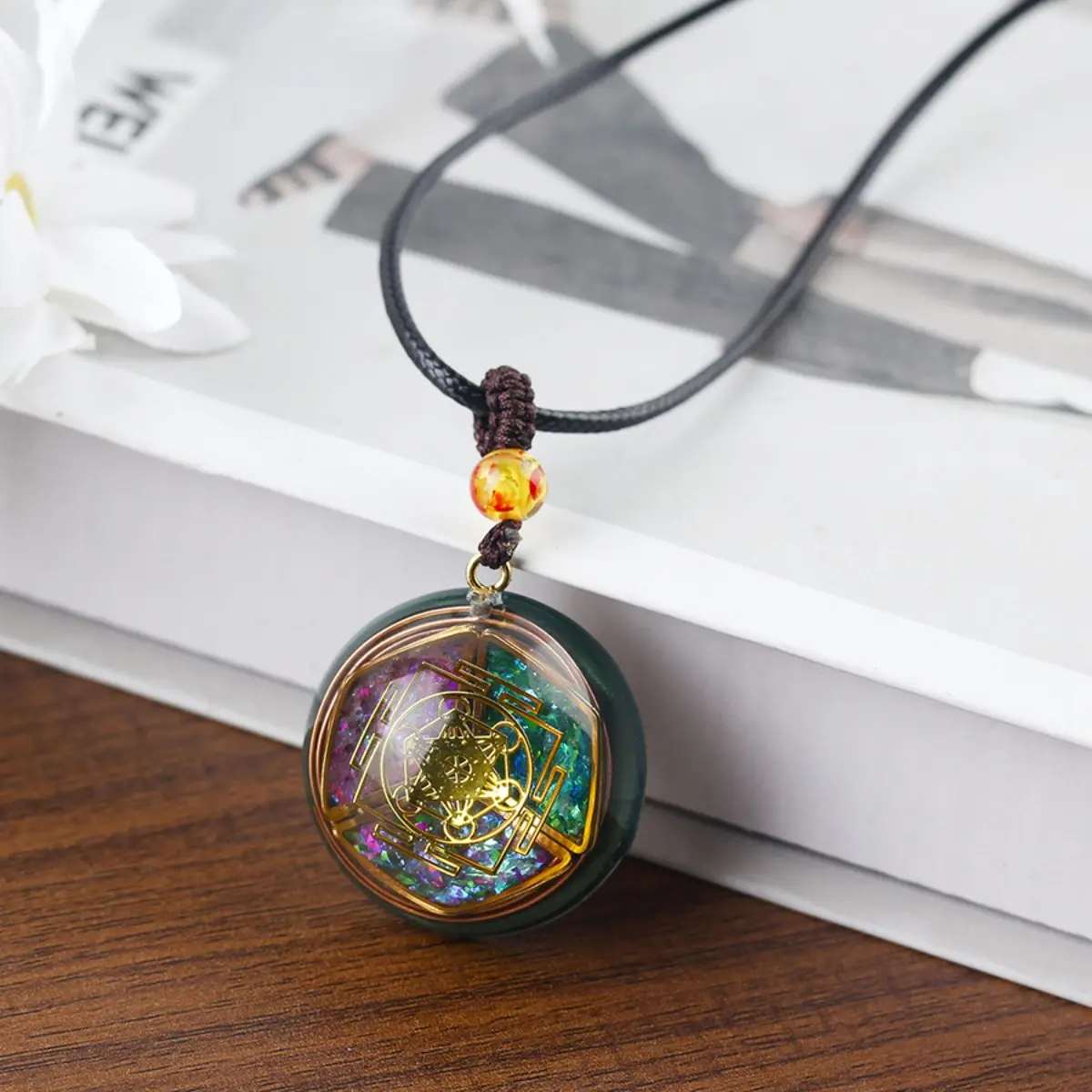 Ladies Natural Crystal Epoxy Pendant Handmade Necklace Holiday Gift