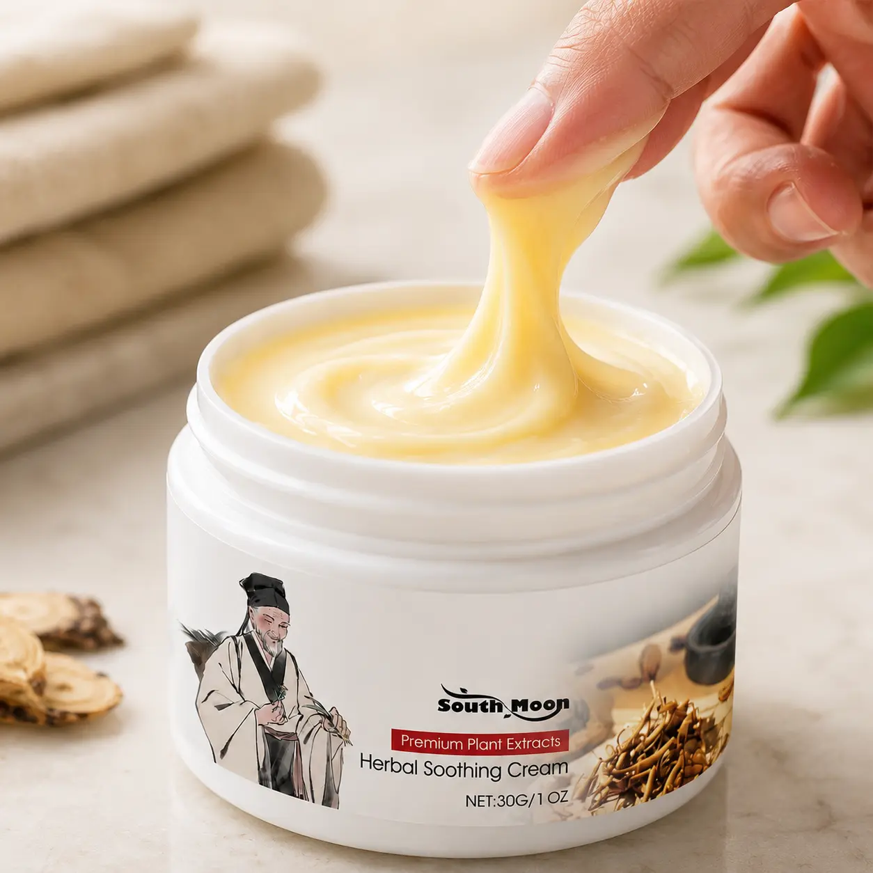 Herbal Soothing Cream, 30g Hydrating Moisturizer with Cooling Mint to Soothe Itch on Dry, Irritated Skin, After-Bite Relief for All Skin Types, Soothes Itch