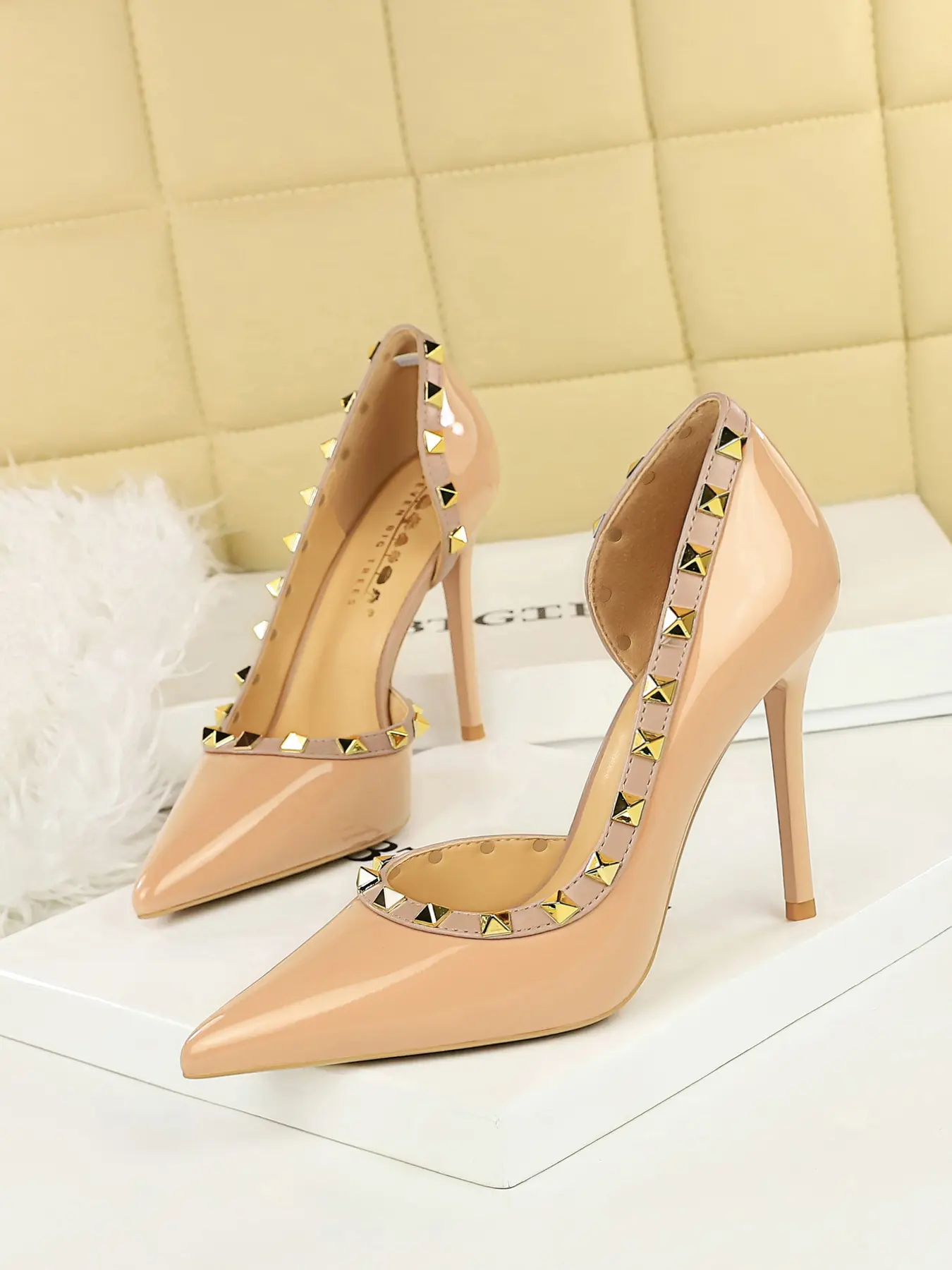 Women's Stiletto Heel Elegant Pointed Toe Textile Upper Metal Rivet Design, Casual All-Season Fashion High Heels, Multiple Colors Available