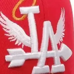 La Caps shop logo