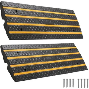 VEVOR Car Driveway Rubber Curb Ramp, 33069 lbs Load Capacity, 2.6 inch Rise Curbside Bridge Ramp with Yellow Reflective Strips, Suitable for Loading Dock, Warehouse, Garage, Sidewalk (3 Pack)VEVOR Super Brand Day