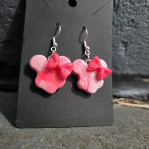 Handmade Mickey Earrings ~ Marble Pink & White w/ Pink Bows