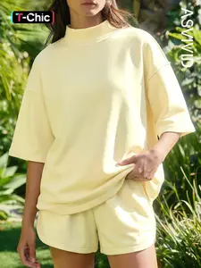 Women's Casual Solid Color Mock Neck Short Sleeve Oversized Tee and Shorts with Pockets Set, Exposed Seam Design, All Seasons Wear