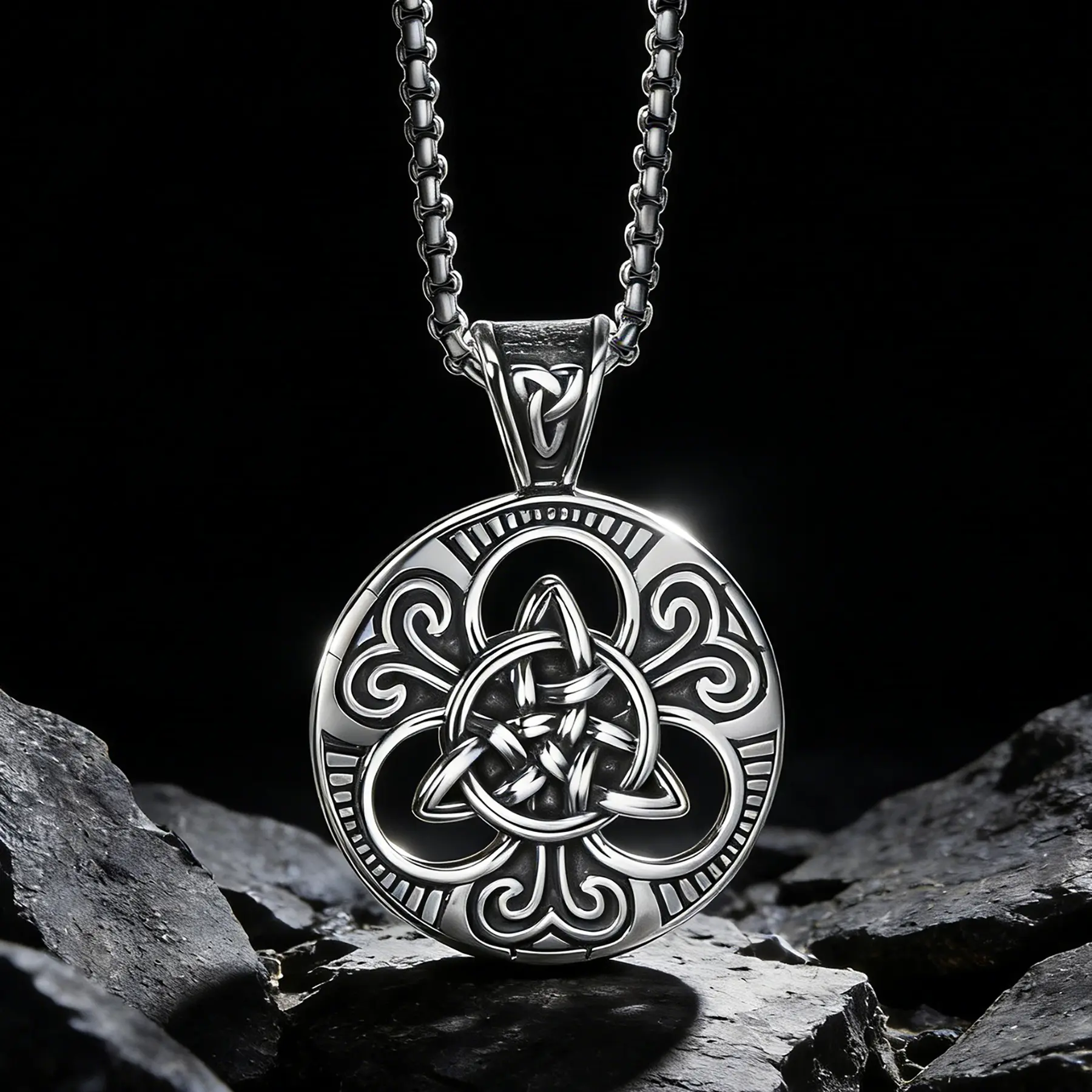 Elfasio Vintage Celtic Knot Necklace for Men & Women, Stainless Steel Double-Sided Irish Pendant with 22 Inch Chain, Good Luck Costume Jewelry, Costume Jewelry Necklace