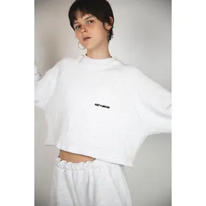 CLOUD CROPPED CREWNECK