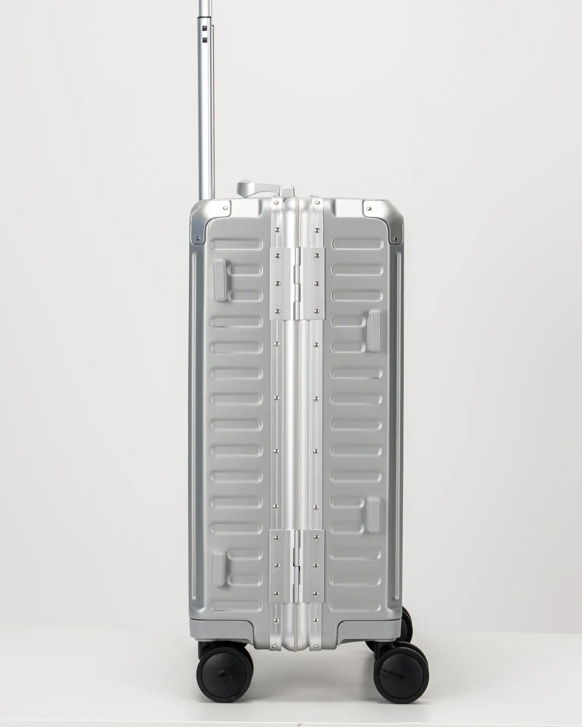 Valence EdgeFrame Carry-On Suitcase, Lunar Silver - TikTok Shop