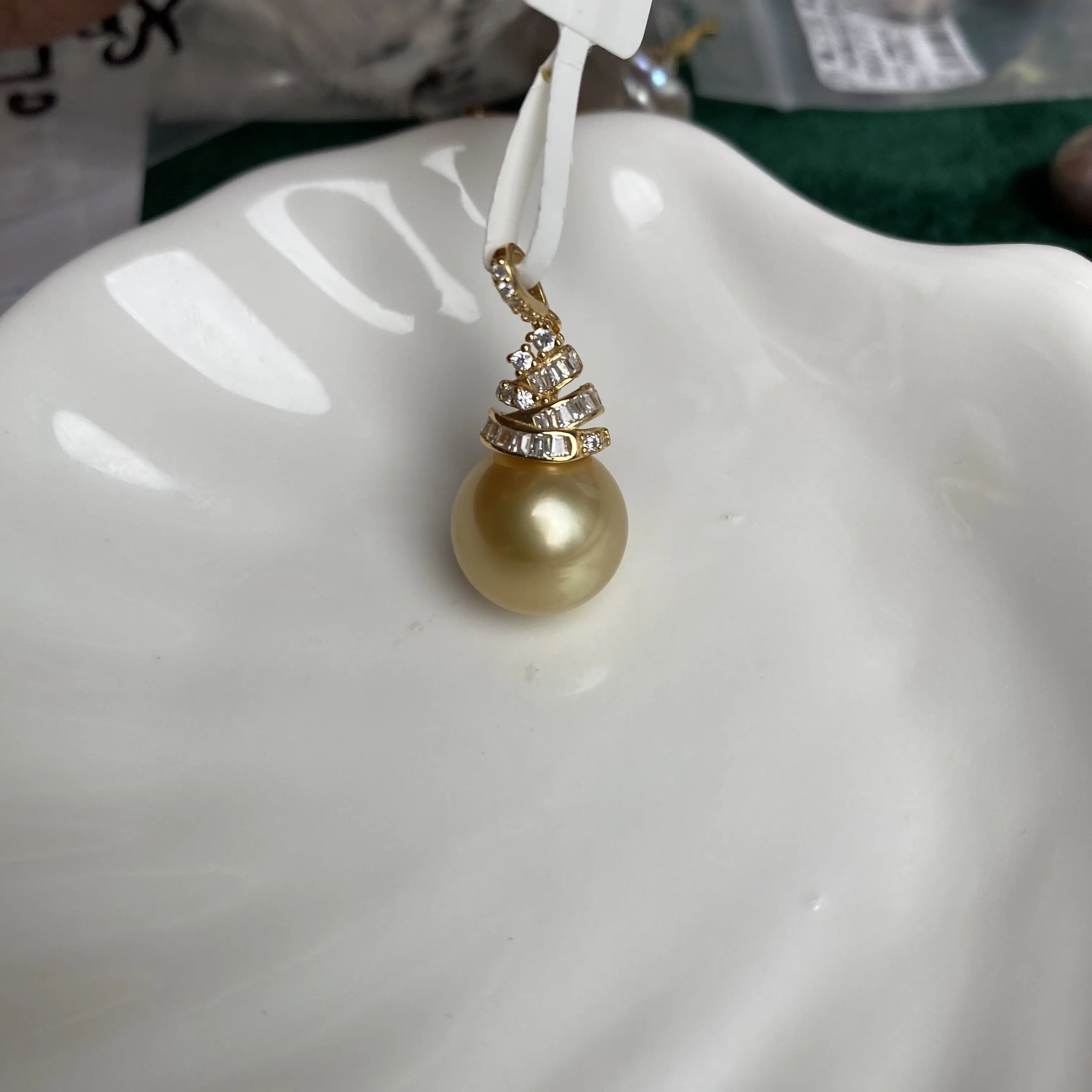 P30378 S925 Gold Saltwater Pearl Pendant Charm, Real Gold Statement Pearl Necklaces & Pendants, Real Pearl Necklaces & Pendants, Gold Pearl Necklaces & Pendants