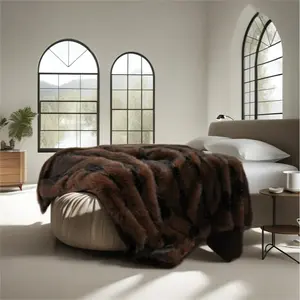 Fox Faux Fur Blanket Luxury Fur Throw Blanket Sofa Fluffy Blanket Super Warm Elegant Cozy Fuzzy Throw Blankets for Couch,Armchair and Bed Washable Plush Blankets