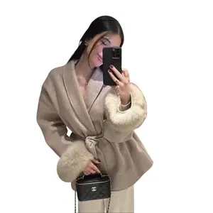 Women's Fashionable Lapel Wool Blend Coat Winter Pea Coat with Belt Polyester Nylon Wool Material for Stylish Warmth