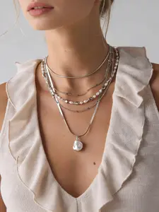 Multi-layer Baroque Pearl Layered Necklace, Minimalist Snake Chain, Light Luxury Clavicle Necklace for Women, Versatile Wear for Daily Commute, Layered Design, Perfect Gift for Best Friends & Lovers, Multilayer Necklace, Fashion Accessory