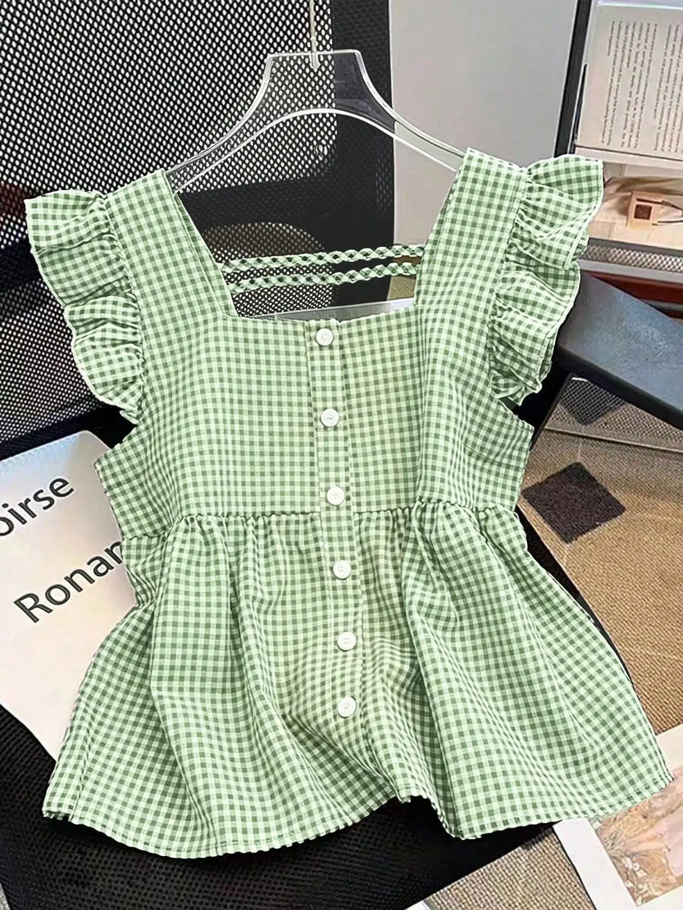 VYNCE Square Neck Ruffle Trim Top Women's Y2K Aesthetic Red White Plaid Gingham Check Short Sleeve Vintage Cute Preppy Summer Blouse
