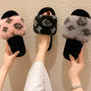 Boujee "It Girl" Faux Fur Cozy Slippers - Soft & Luxurious Slippers for Comfort and Coziness