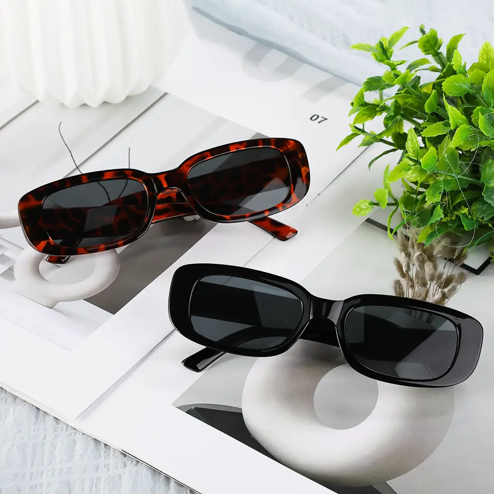 2 pack Retro Tiny Oval Sunglasses Fashion Narrow Square Frame Glasses Square Sun Glasses