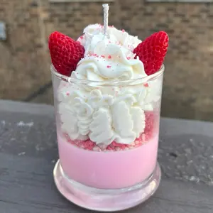 Strawberry shortcake candle