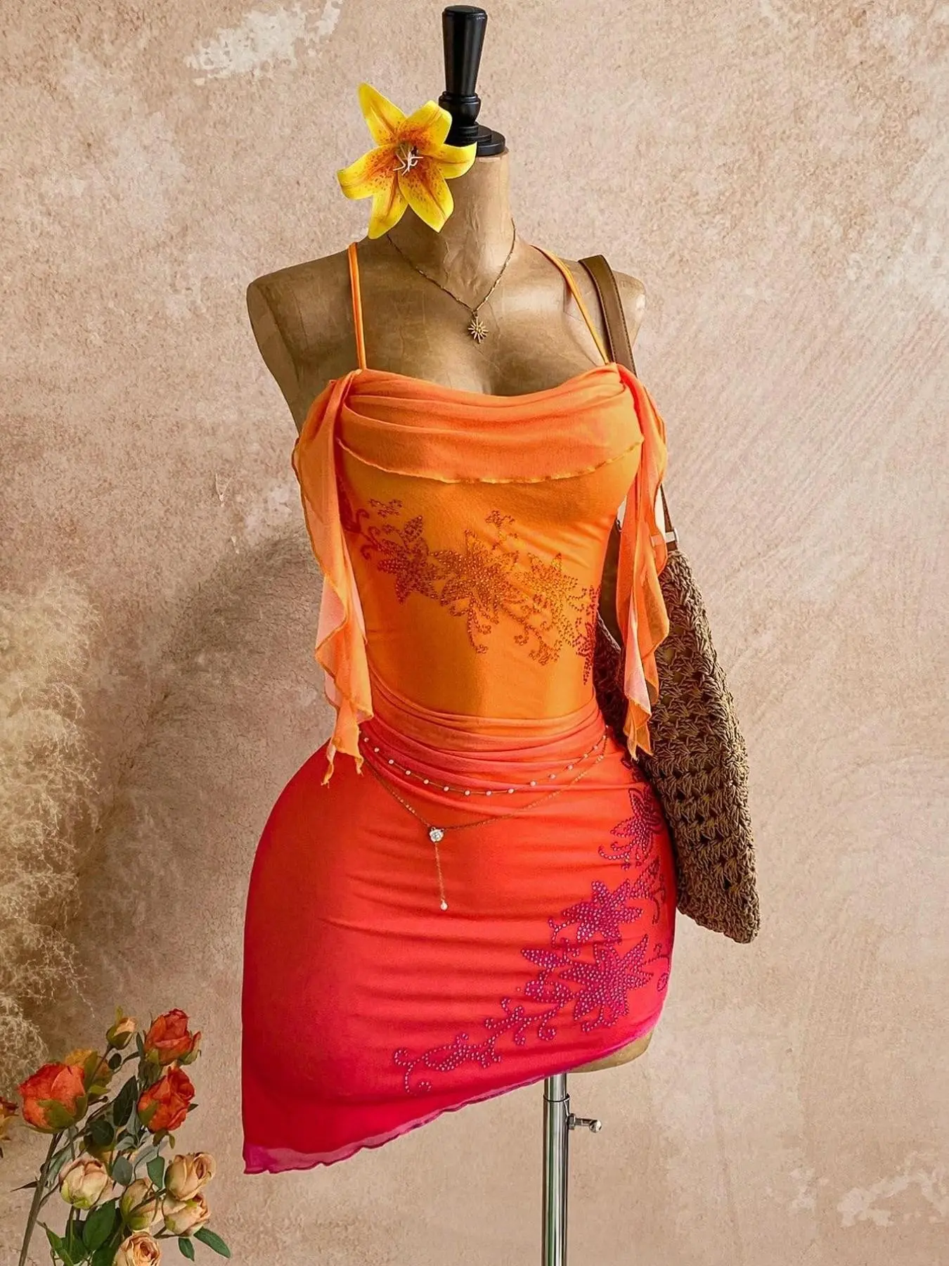 2026 Summer New Elegance Gradient Halter Bodycon Elastic Chic Trendy Dress, Mesh Floral Print, Asymmetrical Hem, Slim Fit, Sexy Short Skirt for Beach Party