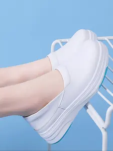 Women's Solid Color Non-slip Nurse Shoes, Casual Comfortable Breathable Slip on Shoes for Daily Wear, Walking Shoes, Lightweight Work Shoes for Indoor & Outdoor, Girl