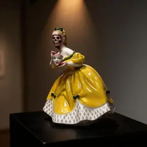 Creative Ceramic Art Figure Sculpture Decorative Piece, Unique Handmade Craftsmanship, Ideal Gift for Enthusiasts & Collectors
