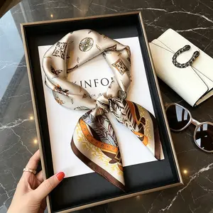 Girls' scarves, headscarves, high-end and versatile small square scarves, silk scarves, and women's gauze scarves and face scarves, perfect for matching with shirts and suits, making great gifts