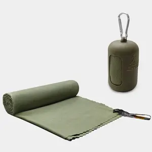 Quick Dry Towel, 1 Count Portable Lightweight Absorbent Fast Drying Towel, Microfiber Swim Towel with Capsule Storage Box, Travel Towel for Camping, Gym, Swimming, Yoga & Sports