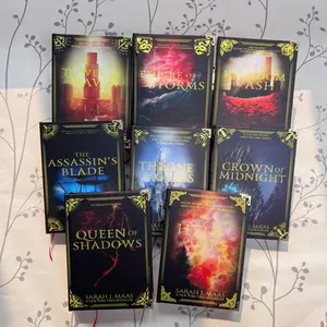 Unboxing the complete Throne of Glass set: From Assassin’s Blade to Kingdom of Ash, The Fantasy Saga That Changed BookTok
