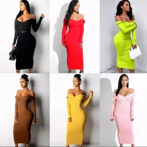 Off Shoulders Dress - Casual Women's Outfit for Any Occasion - Womenswear - Comfortable Summer Style - Minimalist, Basic fashion dress