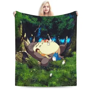 A fun cartoon Totoro-themed blanket, soft, lightweight and durable, perfect for office, sofa, bedroom or home supplies 60*50