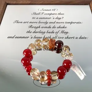 Red Agate & Gold Foil Crystal Stretch Bracelet - Zodiac Year Gift, Comfortable Fit, Ideal for Everyday Wear, Special Touch for Any Occasion