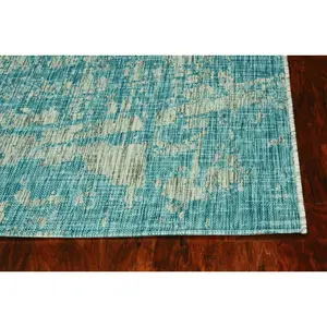 HomeRoots  47 x 31 in. Teal Polypropylene Rug