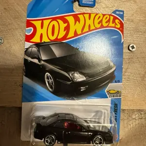 Hot  wheels Modelo: '98 Honda Prelude  Serie: Pertenece a la serie HW J-Imports Es el número 5/5 de esa subserie.