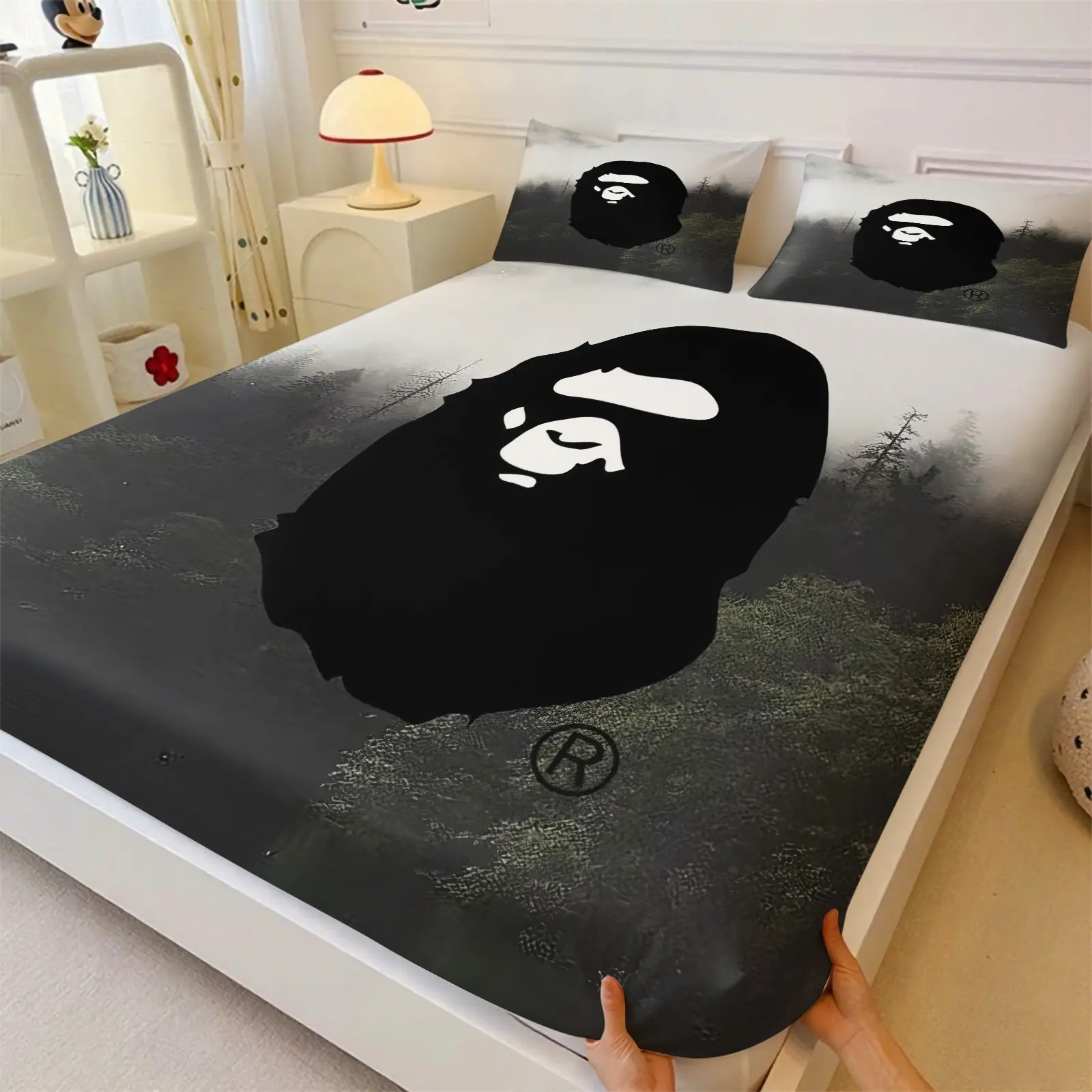3Pcs Streetwear Camo Cartoon Monkey Fitted Sheet Set with 2 Pillowcases, Comfy Bed Sets, Soft Comfort Deep Pocket Mattress Protector, Color-Blocking Bedroom Decor Gift for Streetwear Fans, Soft Comfy Bedding, Bed Linens