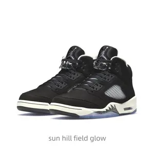New black and white Oreo mid-top retro basketball shoes