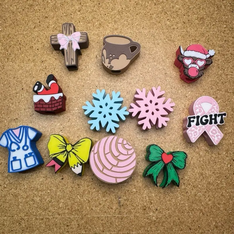 3D straw toppers