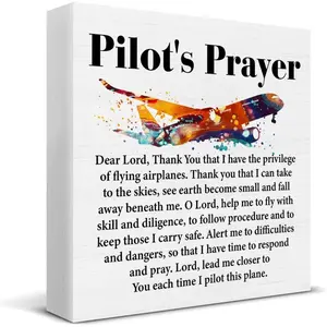 Pilot Gifts for Men Birthday Christmas Graduation, Aviation Gifts, Flight Attendant Gift Pilot's Prayer Vintage Plaque Decor Wood Sign Desk Signage Decoration Home Office Desk Shelf Wall Table Decoration 5x5 inch