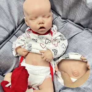18 inches/45 cm, reborn baby girl doll, soft silicone body, handmade—lifelike, cute face, realistic details, includes bottle and birth certificate. Ideal as a birthday gift, for collectors, and a perfect gift for children.