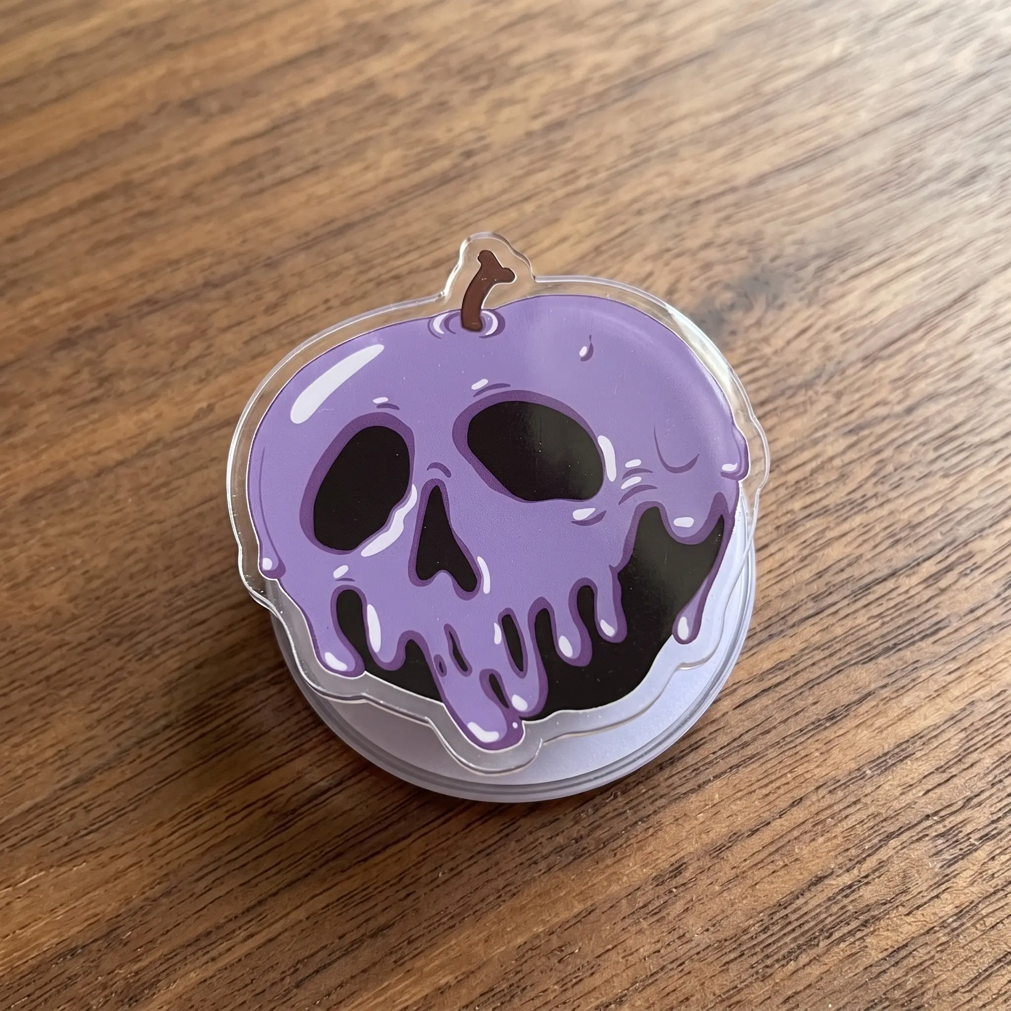 Purple Melting Skull Magnetic Phone Grip & Stand, Spooky Gothic Halloween Phone Holder, Creepy Cute Skeleton Accessory, Goth Gift