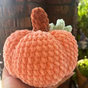 Crochet pumpkin