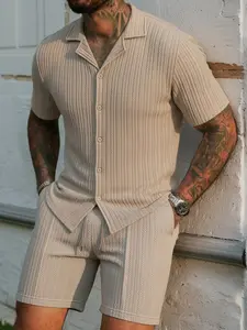 Men’s solid-color polo shirt and drawstring-waist shorts set, a comfortable, breathable two-piece casual outfit for everyday outdoor wear—summer menswear.