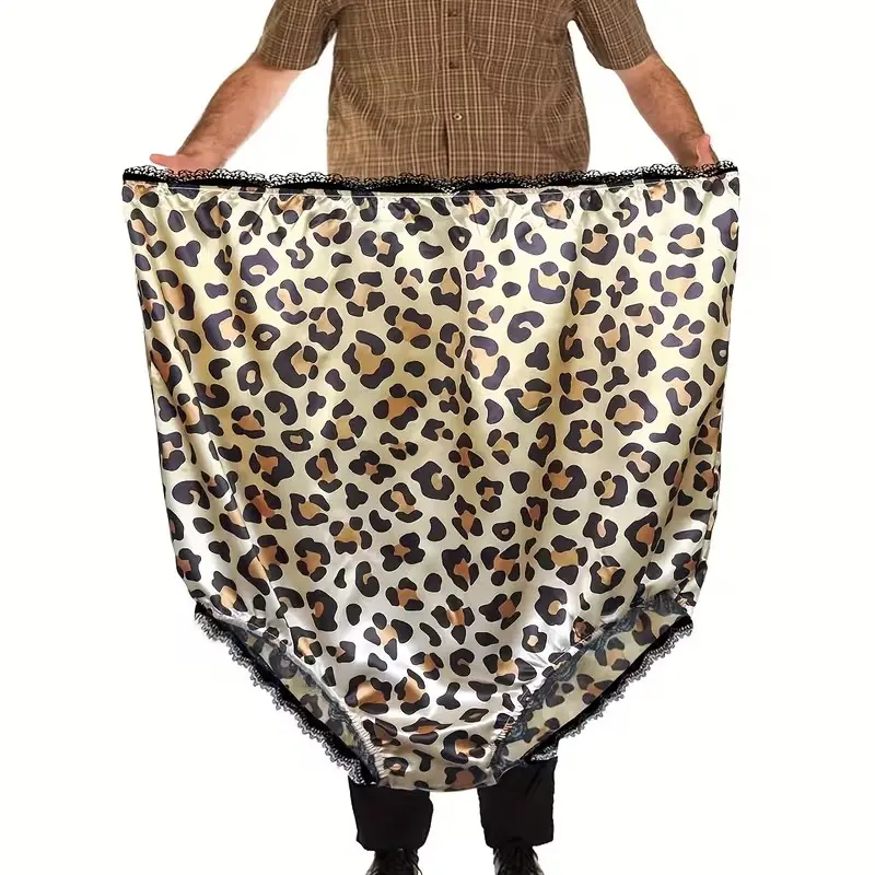 1Pc, Big Funny Grandma Underwear, Vintage Heart Pattern, Durable Polyester, Party Costume, Prank Gift, Unisex, Birthday, Valentine's Day